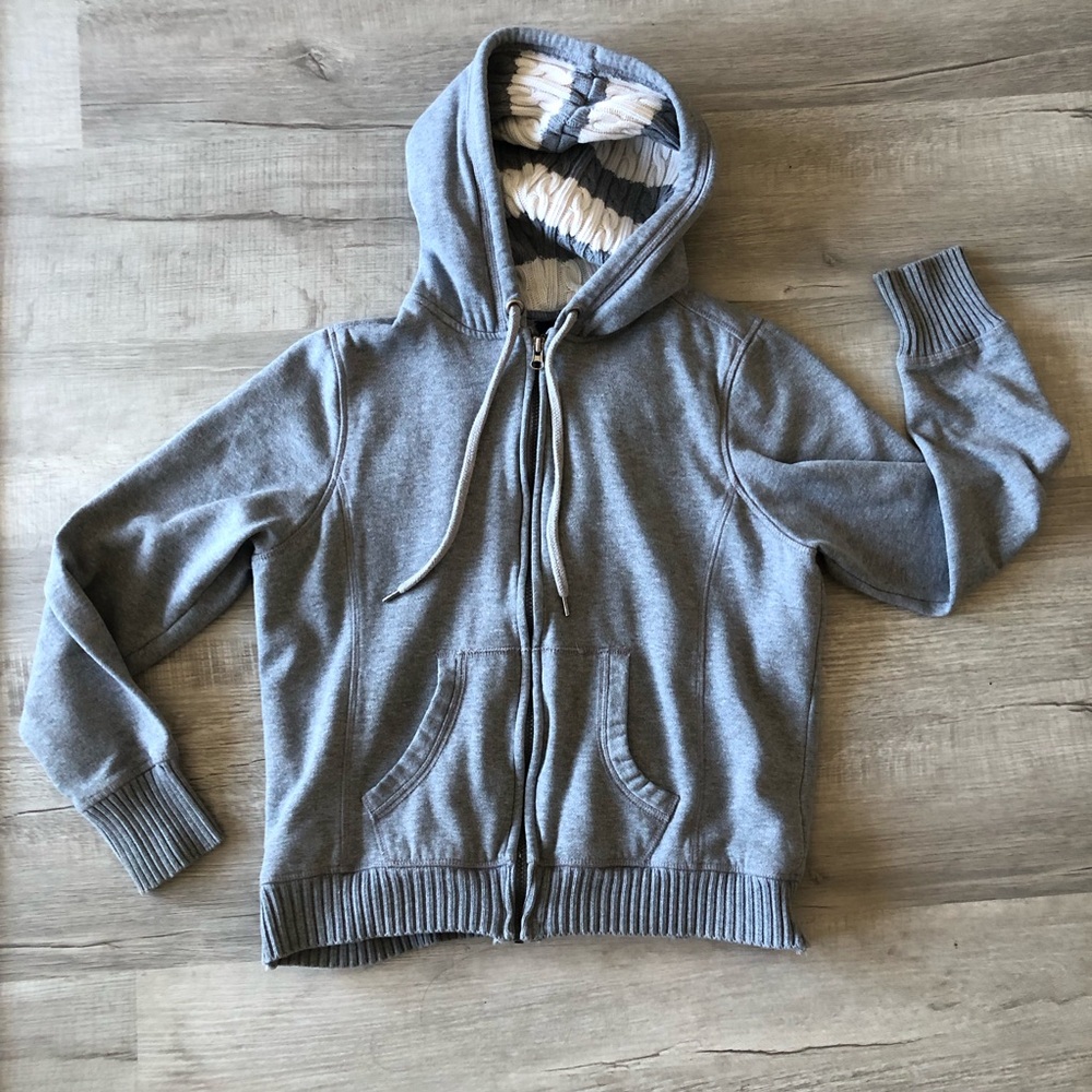 Faded Glory Women’s Light Gray Zip-Up Hooded Sweater
